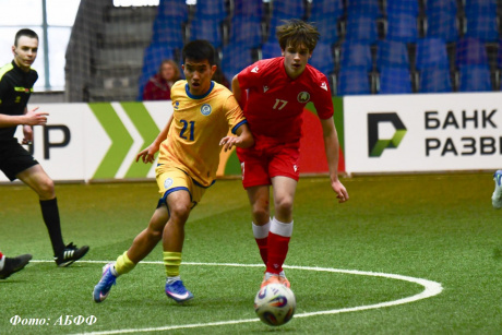 Уверенный старт сборной Казахстана в Минске Уверенный старт сборной Казахстана в Минске