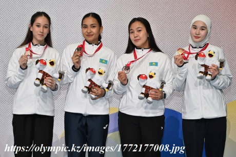 Қазақстан әйелдер құрамасы семсерлесуден жасөспірімдер арасындағы Азия чемпионатында қола жүлде алды Қазақстан әйелдер құрамасы семсерлесуден жасөспірімдер арасындағы Азия чемпионатында қола жүлде алды