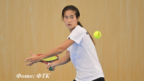 Разгром и уверенная игра в паре: Куламбаева в двух полуфиналах в Индии Разгром и уверенная игра в паре: Куламбаева в двух полуфиналах в Индии