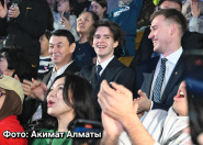 Аким Алматы поздравил Михаила Шайдорова с историческим золотом Аким Алматы поздравил Михаила Шайдорова с историческим золотом