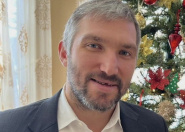 Овечкин стал вторым хоккеистом в истории НХЛ, который забросил 1000 шайб Овечкин стал вторым хоккеистом в истории НХЛ, который забросил 1000 шайб