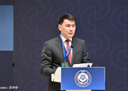 Министр просвещения РК и президент Казахстанской федерации футбола наградили школьников Министр просвещения РК и президент Казахстанской федерации футбола наградили школьников