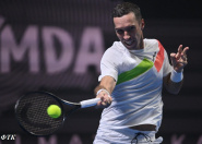 Жукаев проиграл, а Кукушкин выиграл в первом круге Жукаев проиграл, а Кукушкин выиграл в первом круге